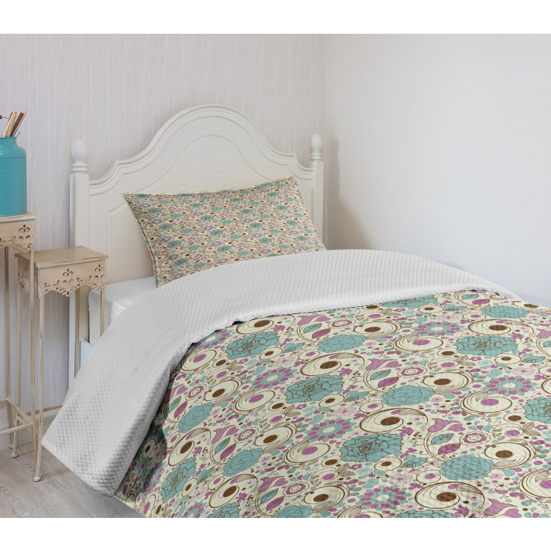 Doodle Floral Bloomed Rose Bedspread Set