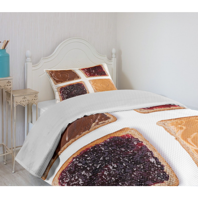 Breafast Toast Design Bedspread Set