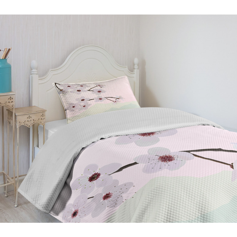 Motifs with Trees Bedspread Set