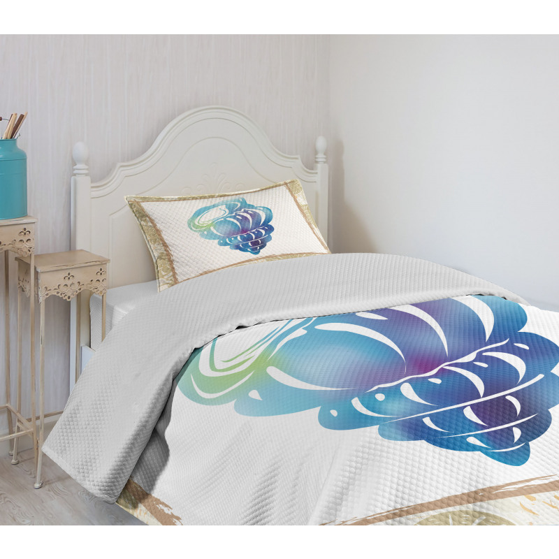 Aquatic Cockleshell Bedspread Set