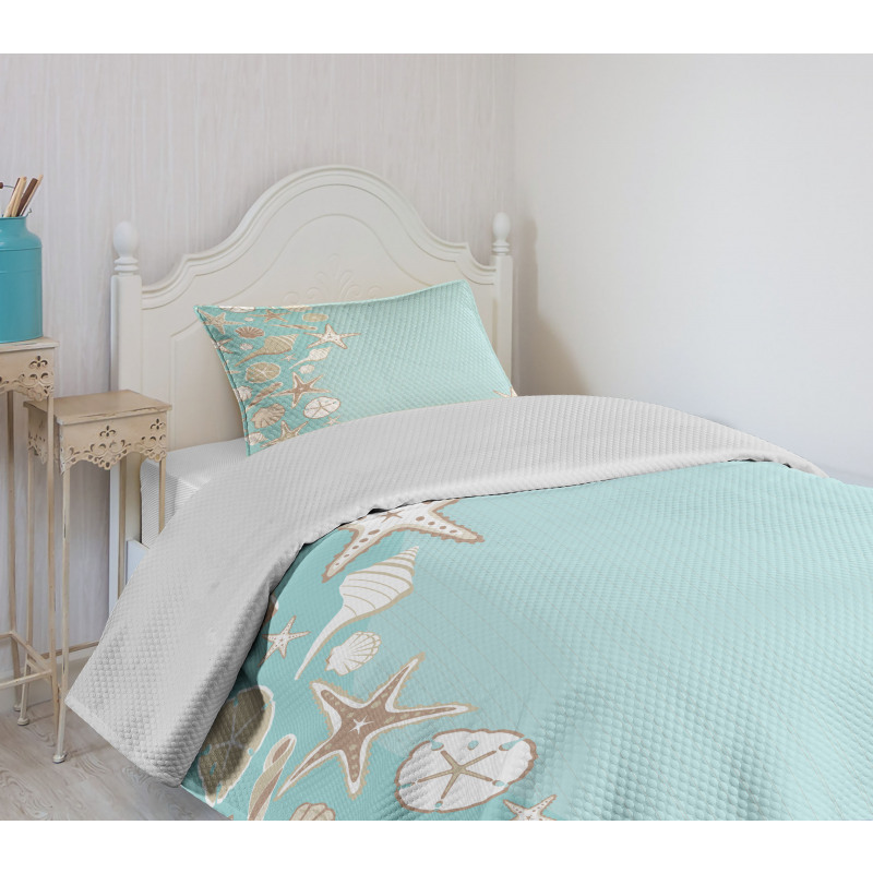 Beach Party and Thin Lines Bedspread Set