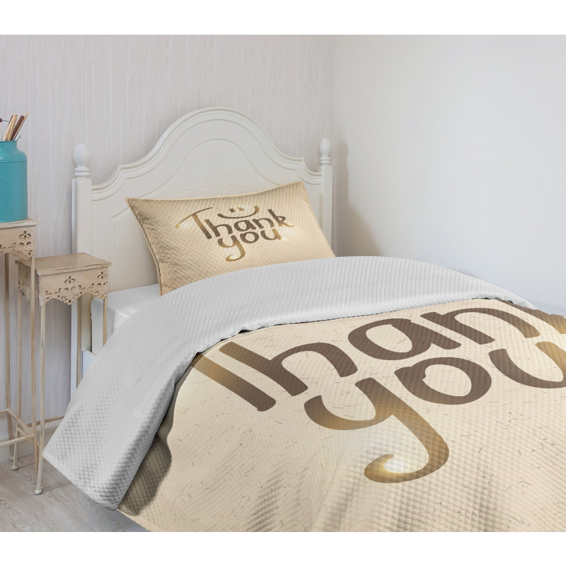 Simple Words Smiling Sign Bedspread Set