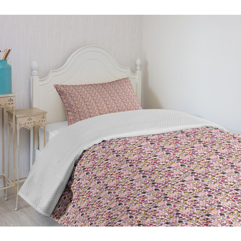 Candies in Various Shapes Bedspread Set