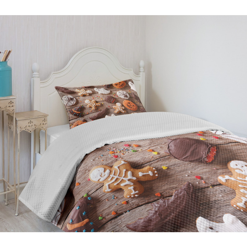 Sweets Covered in Chocolate Bedspread Set