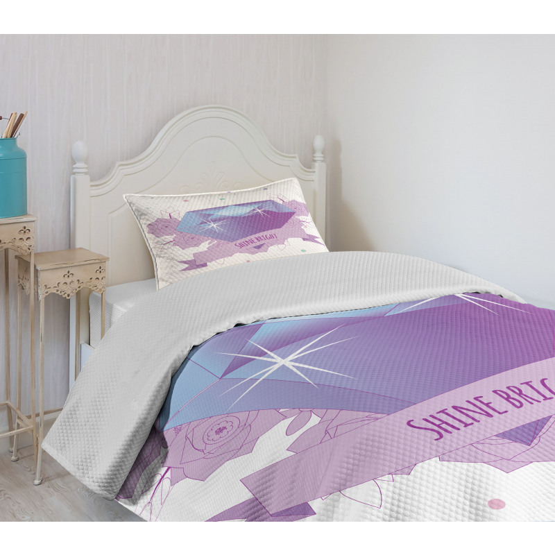 Wording with Diamond Bedspread Set