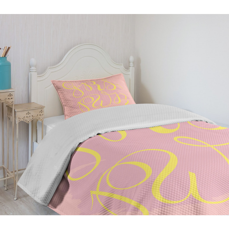 Girl Power for Campaign Bedspread Set