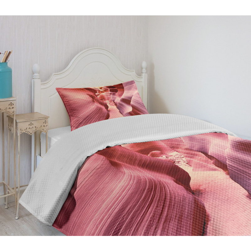 Famous Pink Antelope Canyon Bedspread Set