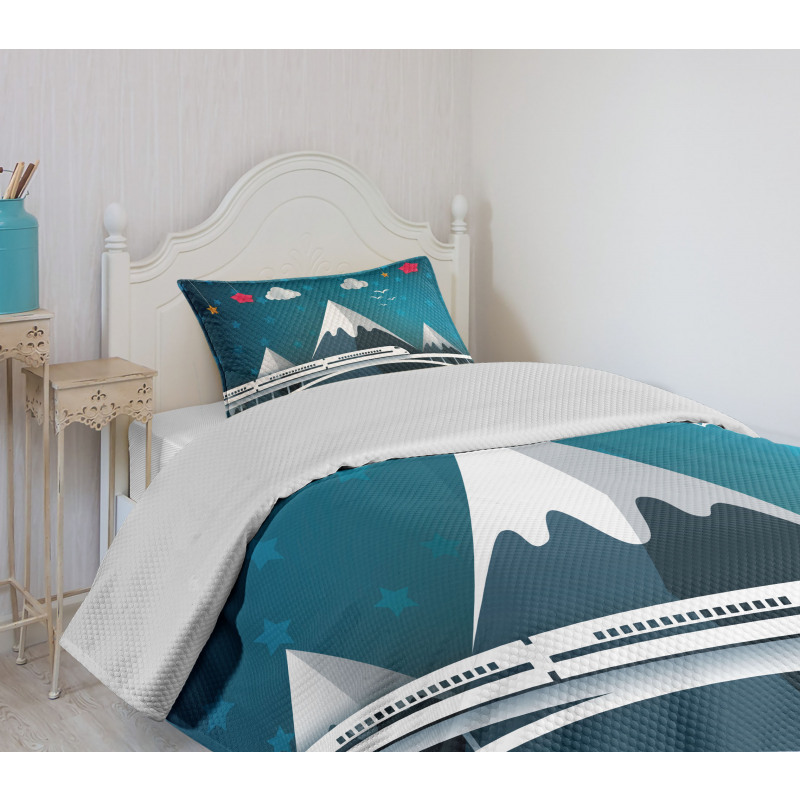 Cartoon Style Mountains Bedspread Set