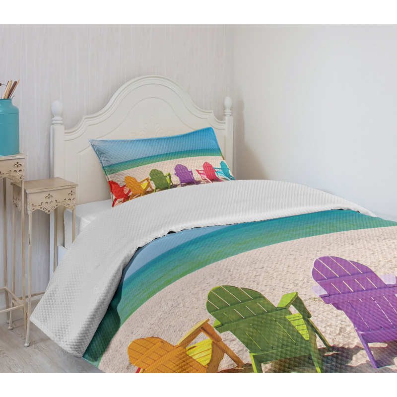 Colorful Wooden Deckchairs Bedspread Set