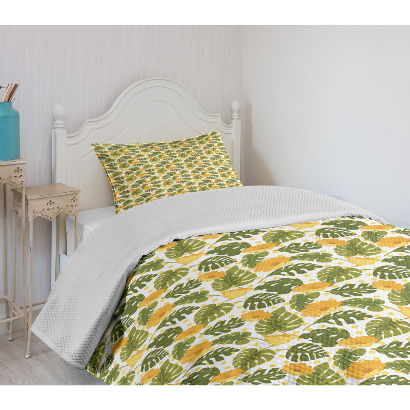 Monstera Leaves and Blossom Bedspread Set