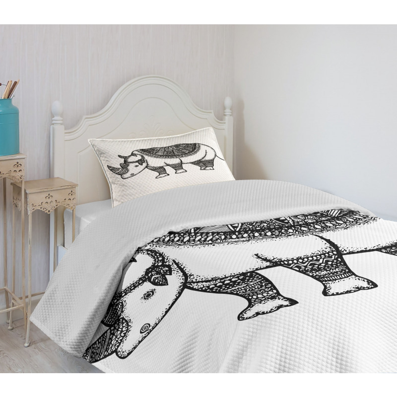 Sketch Animal Tribal Bedspread Set