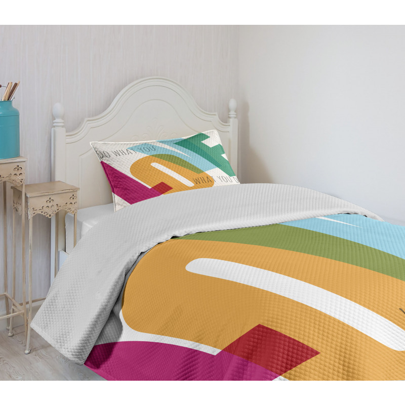 Vintage Colorful Letter Art Bedspread Set