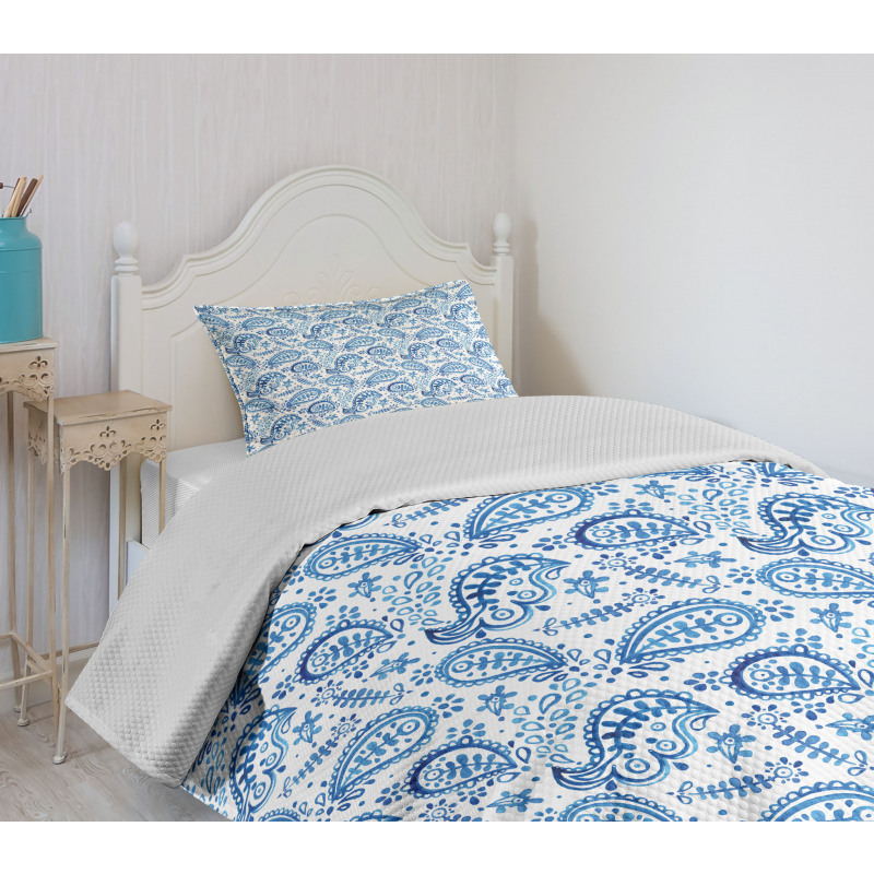 Ikat Style Watercolor Bedspread Set