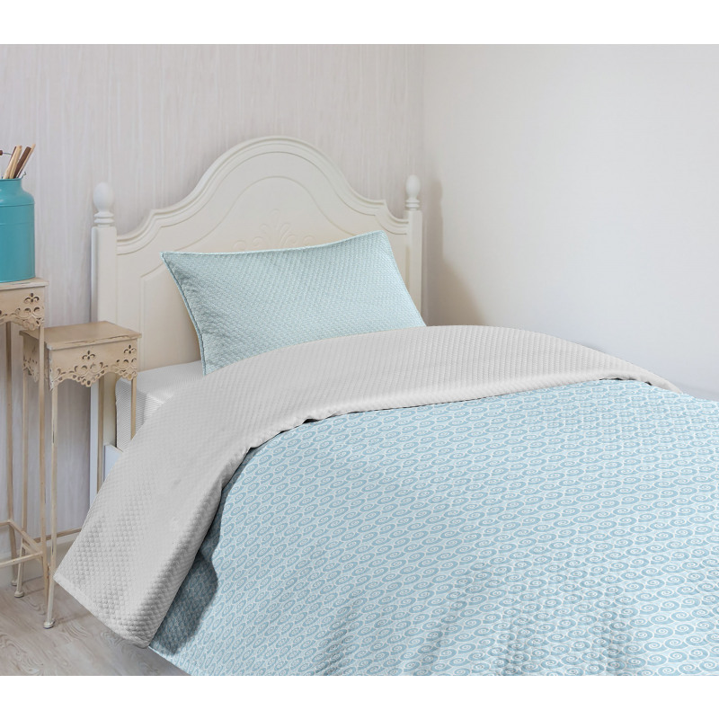 Repetitive Abstract Waves Bedspread Set