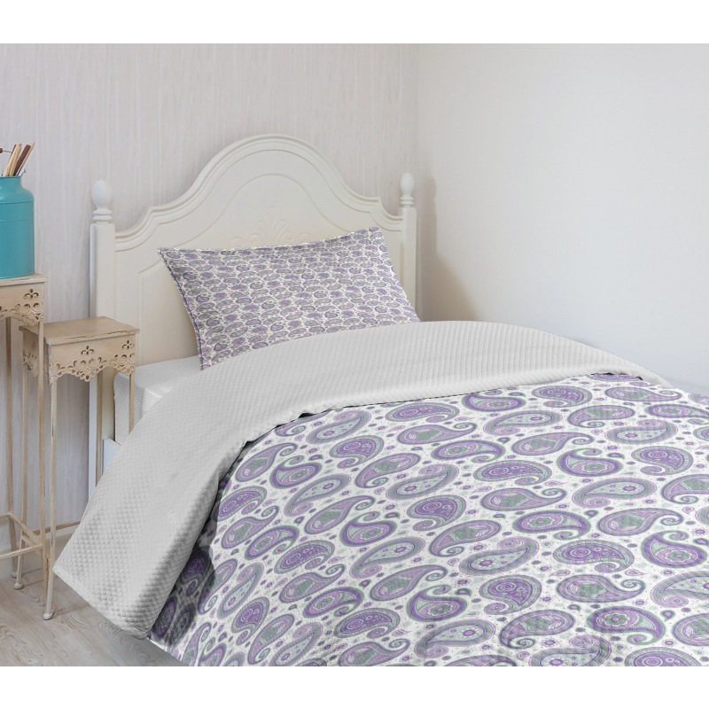 Oriental Pastel Tone Bedspread Set