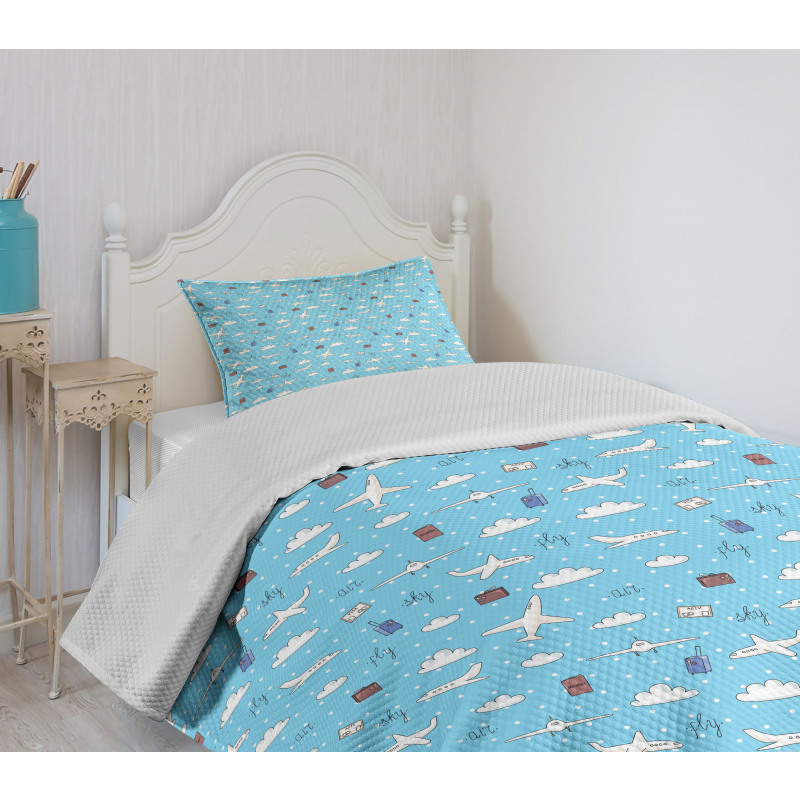 Planes and Luggage on Sky Bedspread Set