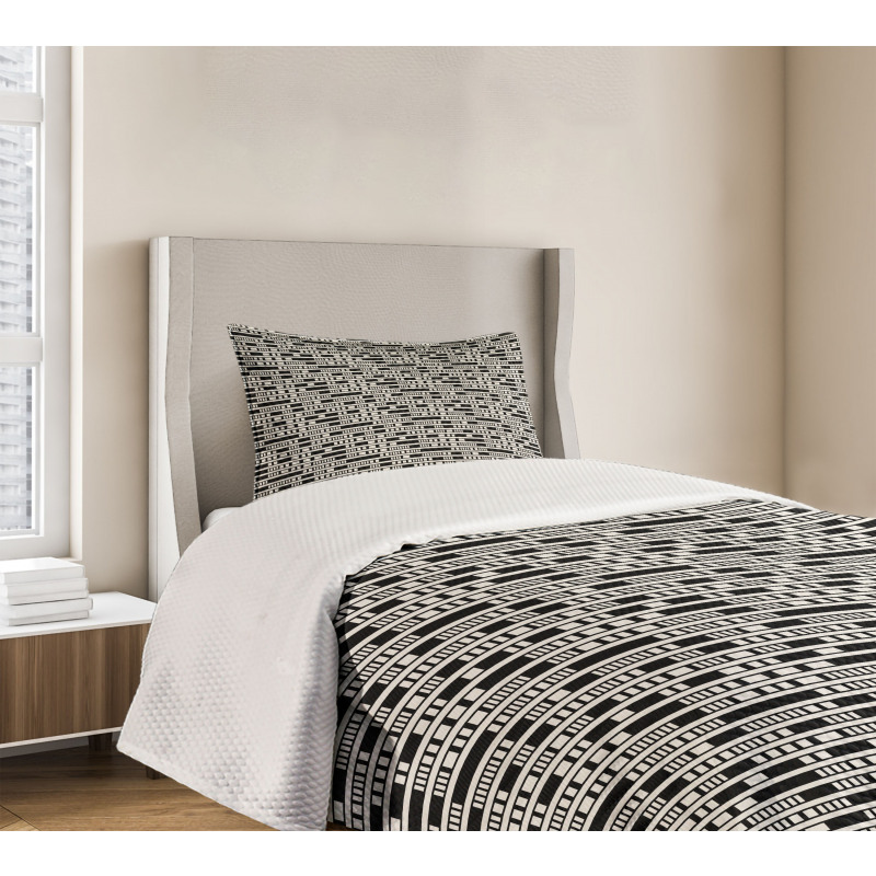 Modern Rectangle and Lines Bedspread Set