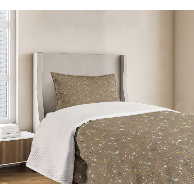 Irregular Stars and Dots Bedspread Set