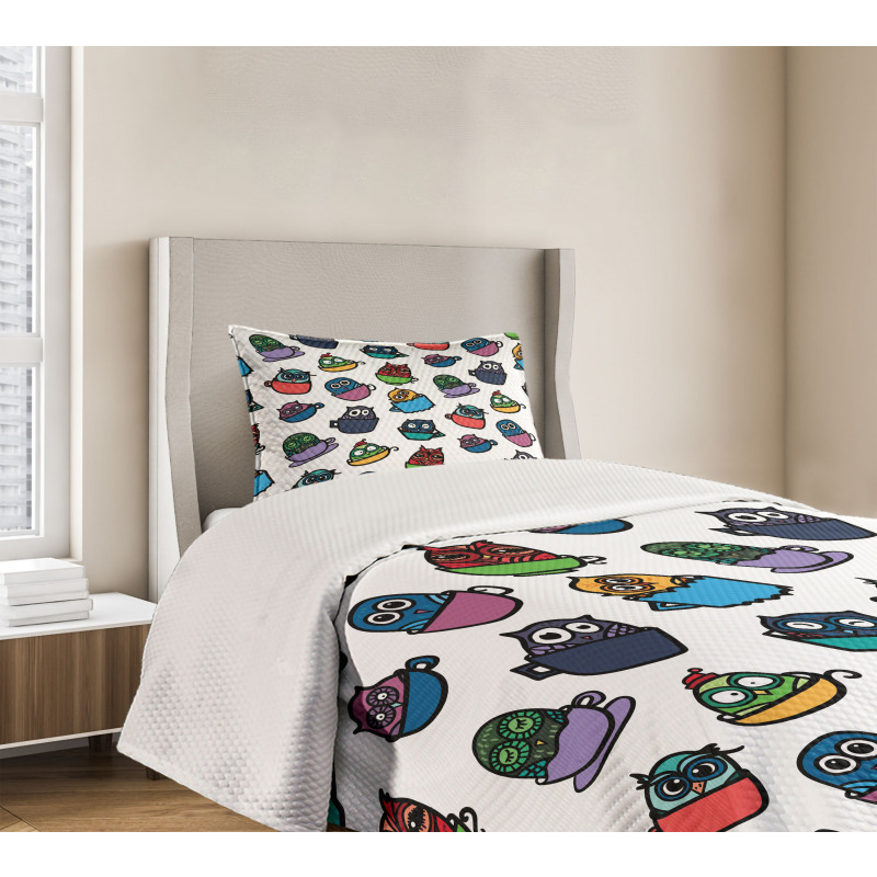 Funny Owl in Coffee Mug Bedspread Set