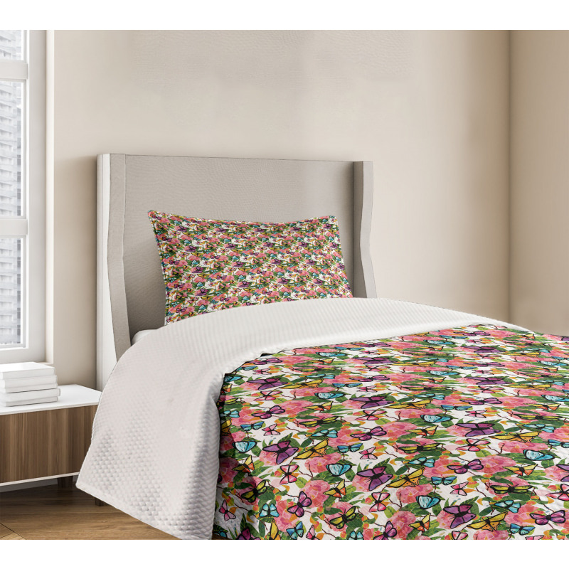 Tender Flowers Pattern Bedspread Set