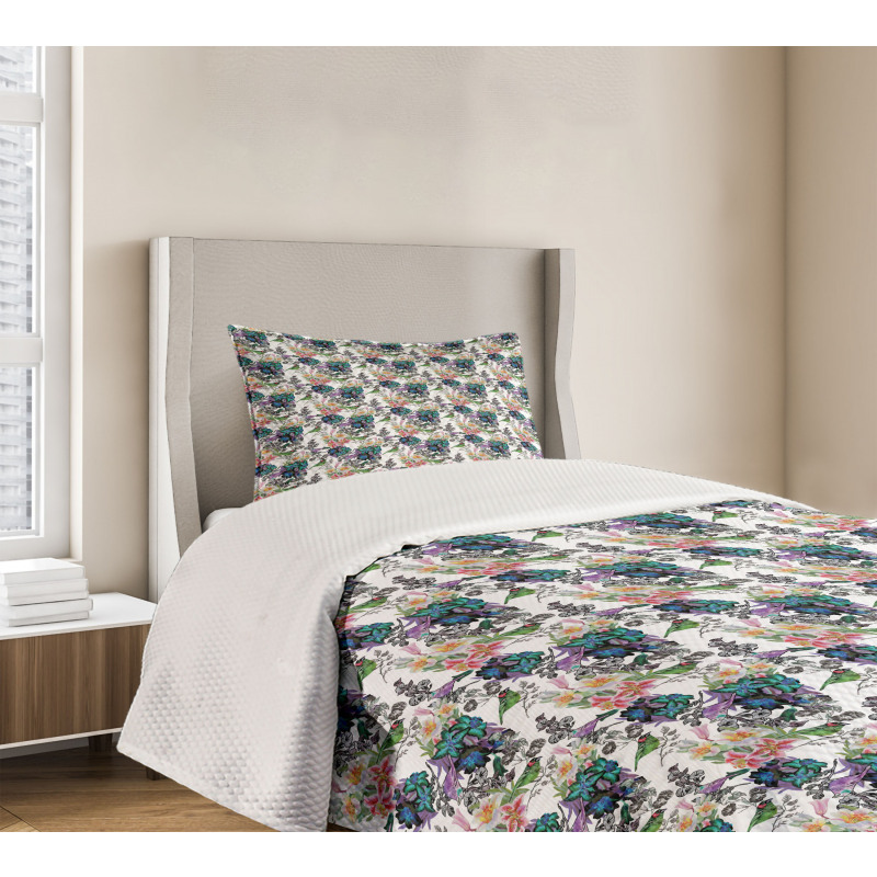 Summer Flowers Exotic Bird Bedspread Set