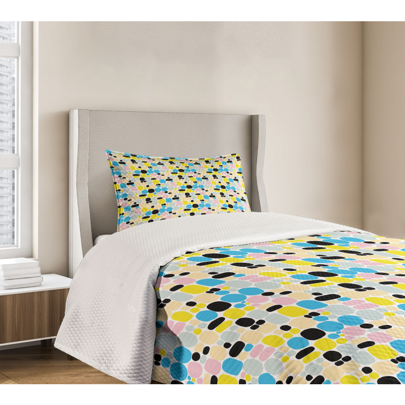 Modern Sketchy Circles Art Bedspread Set