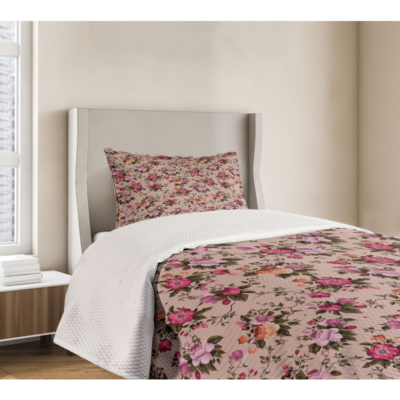 Floral Pattern with Rose Bedspread Set