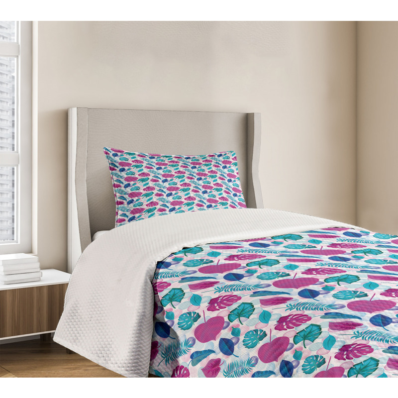 Tropic Leaves Rounds Bedspread Set