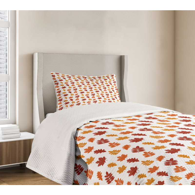 Fall Leaf Sketches Bedspread Set