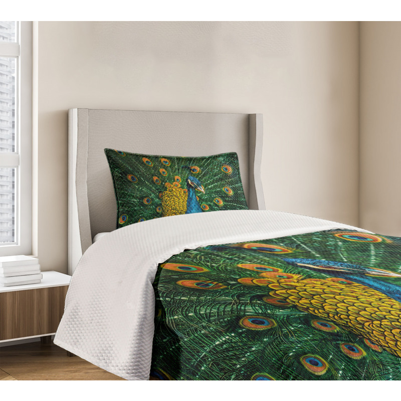 Portrait of the Peacock Bedspread Set