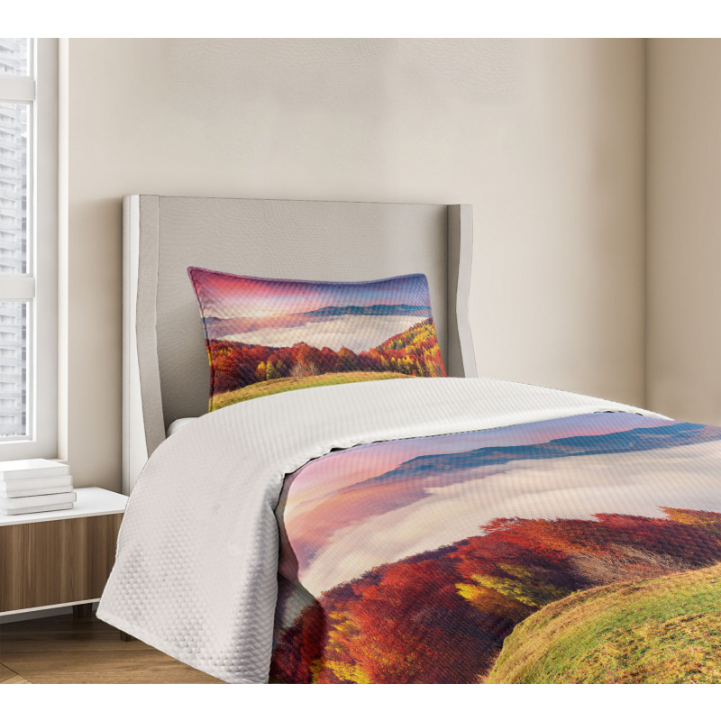 Fall Morning Mountain Bedspread Set