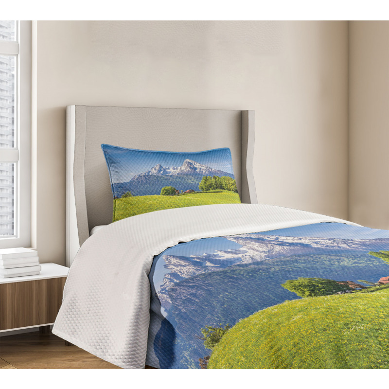 Alps with Meadow Flora Bedspread Set