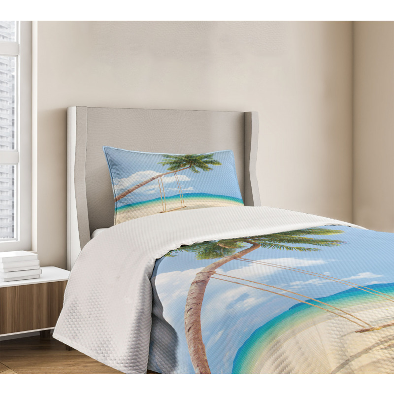 Coconut Palms Island Bedspread Set