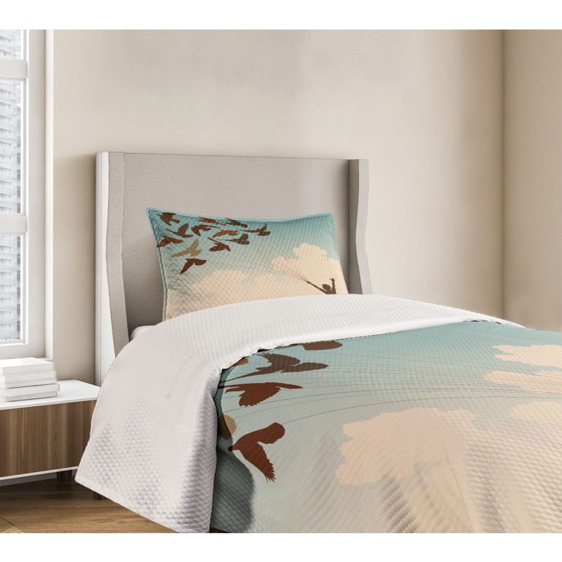 Flying Pigeons Birds Bedspread Set