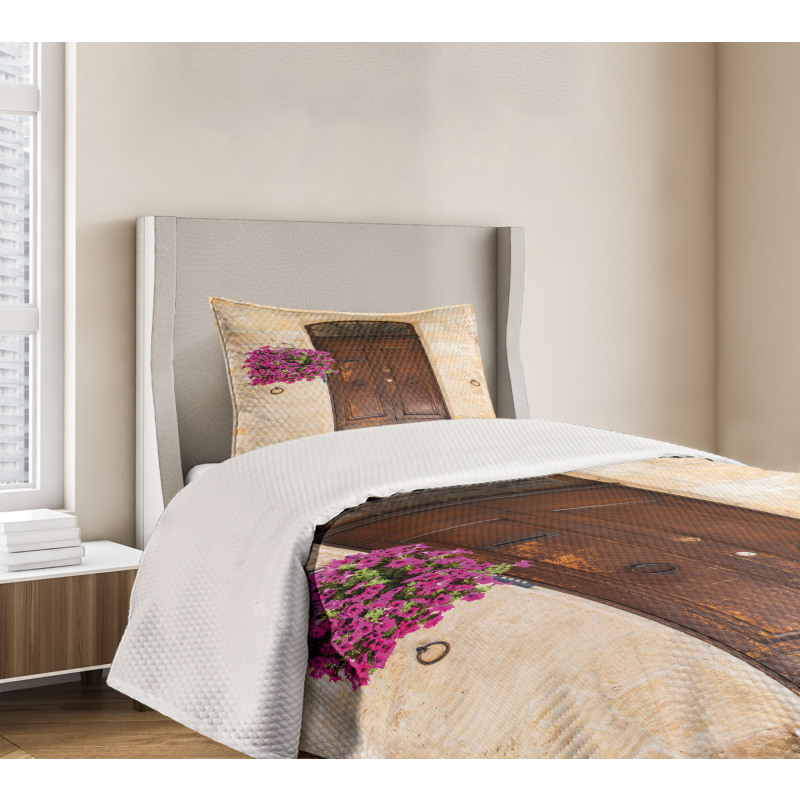 Rusty Wood Door Italian Bedspread Set