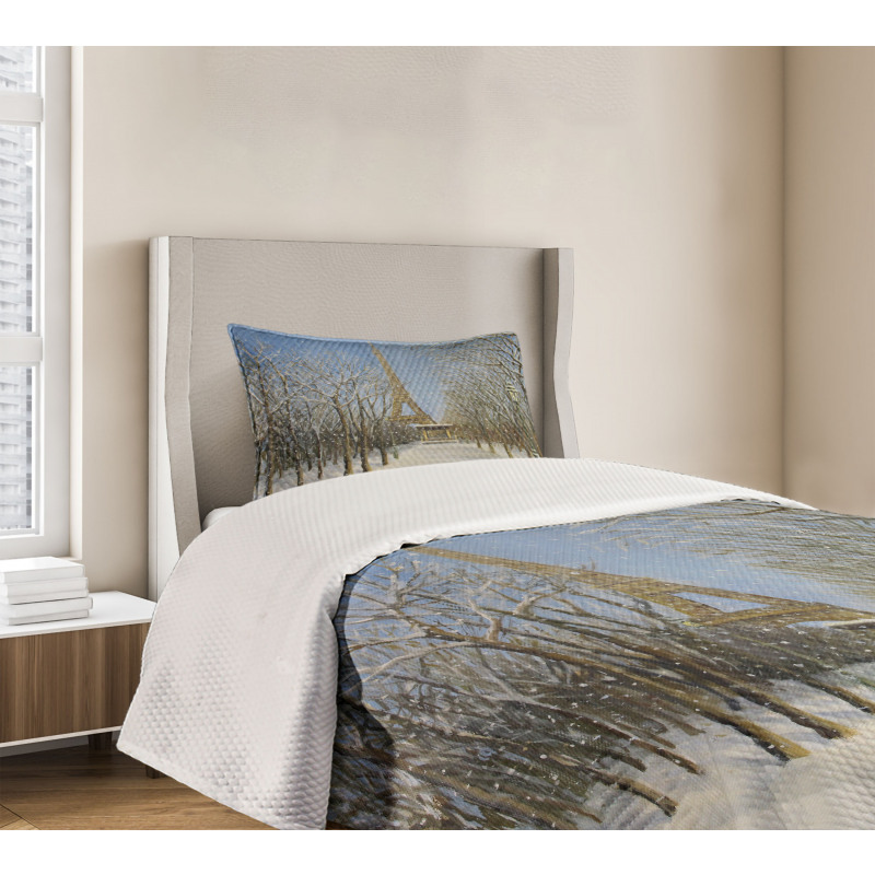 Snowy Paris City View Bedspread Set