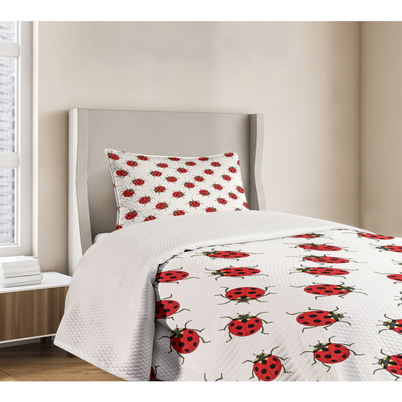 Ladybugs Patterns Bedspread Set