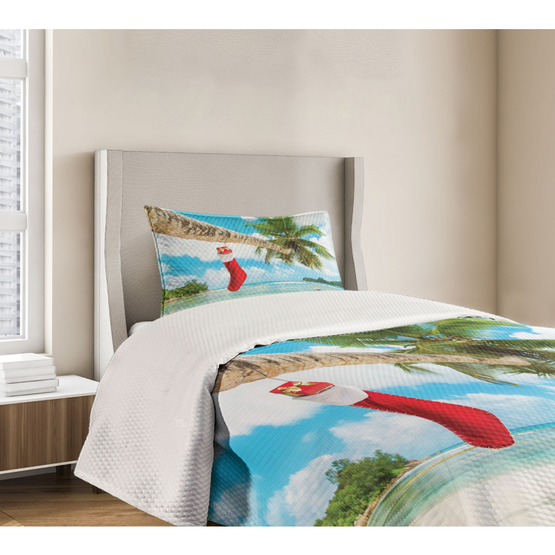 Beach Xmas Stockings Bedspread Set