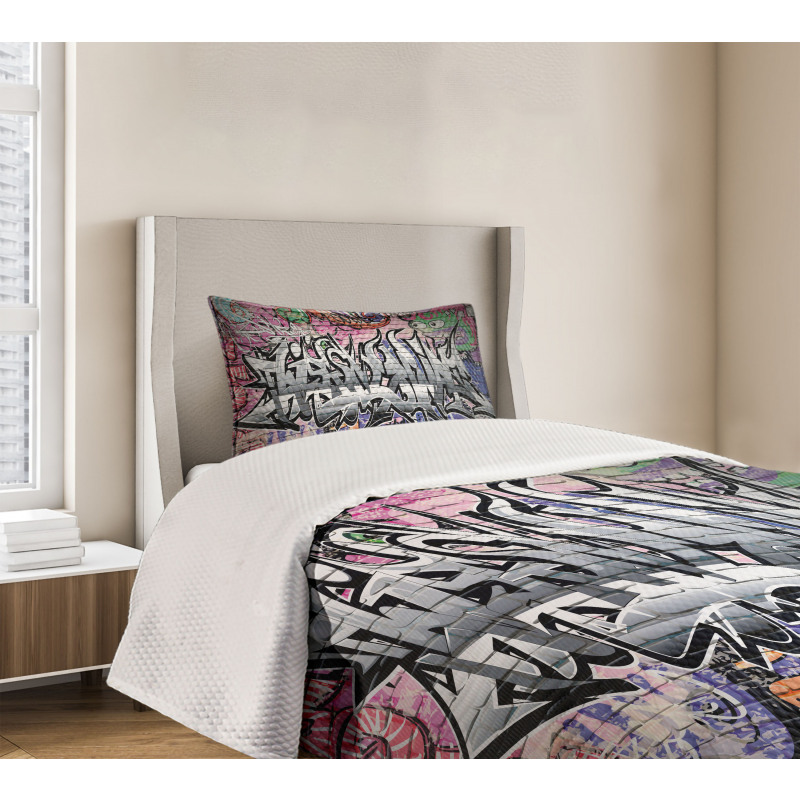 Graffiti Grunge Wall Art Bedspread Set