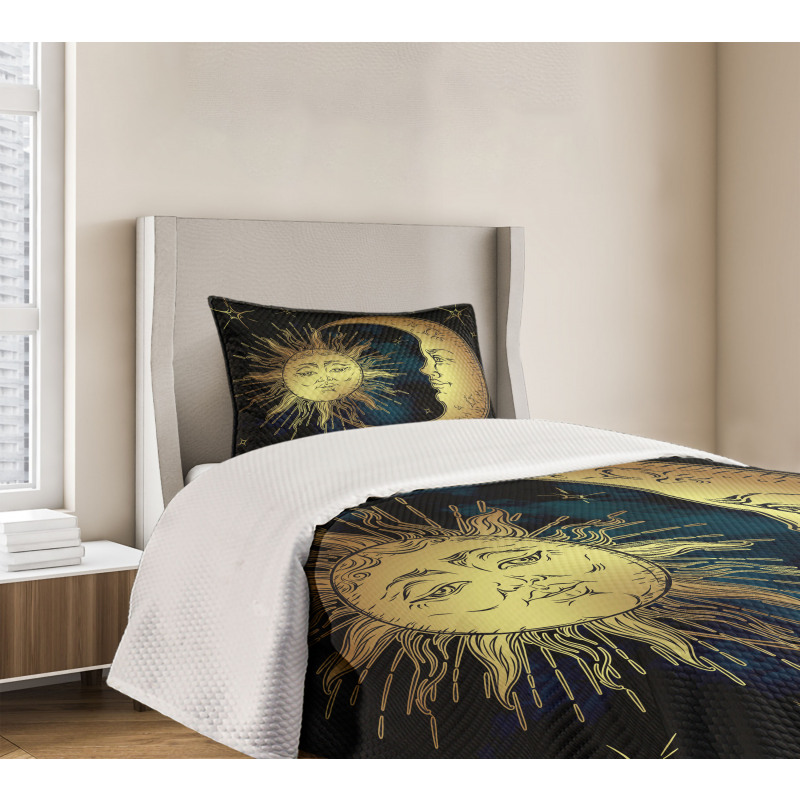 Moon and Sun Bedspread Set