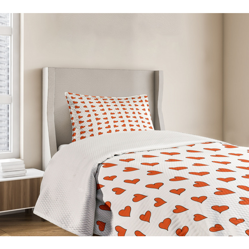 Hearts Honeymoon Bedspread Set