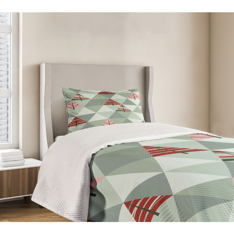 Illustration of Triangles Bedspread Set