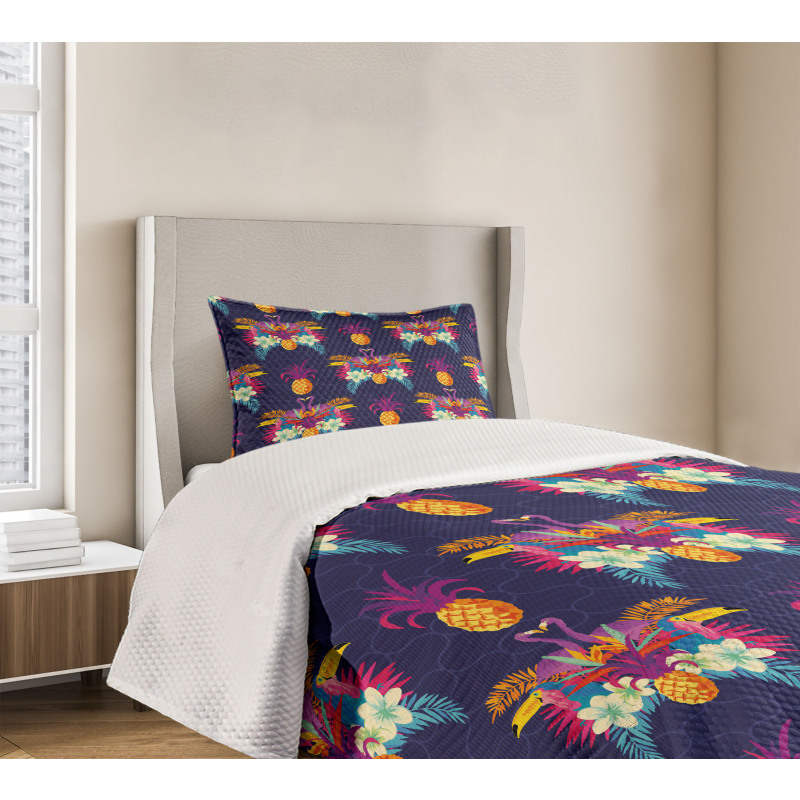 Vivid Flowers Pineapples Bedspread Set