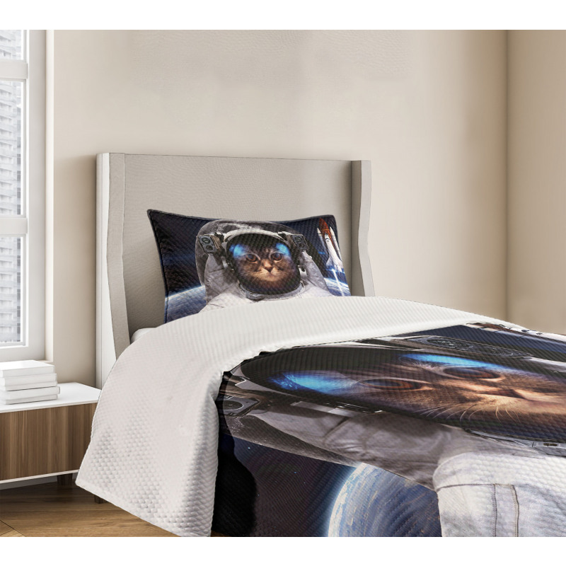 Space Traveller Pet Bedspread Set