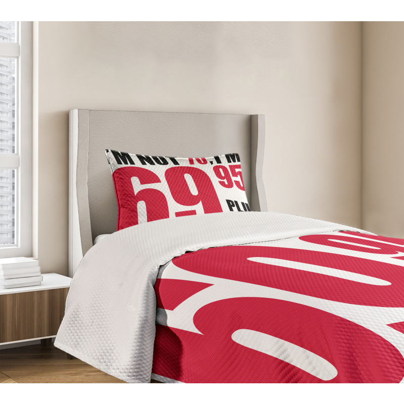 Happy Party Slogan Bedspread Set