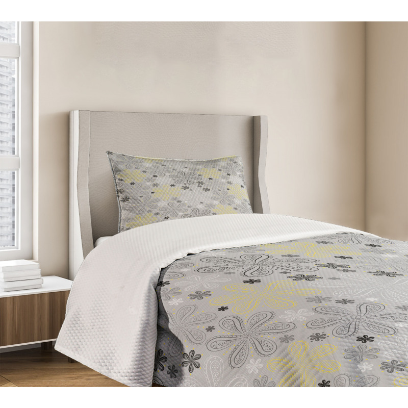 Style Yellow Flower Bedspread Set