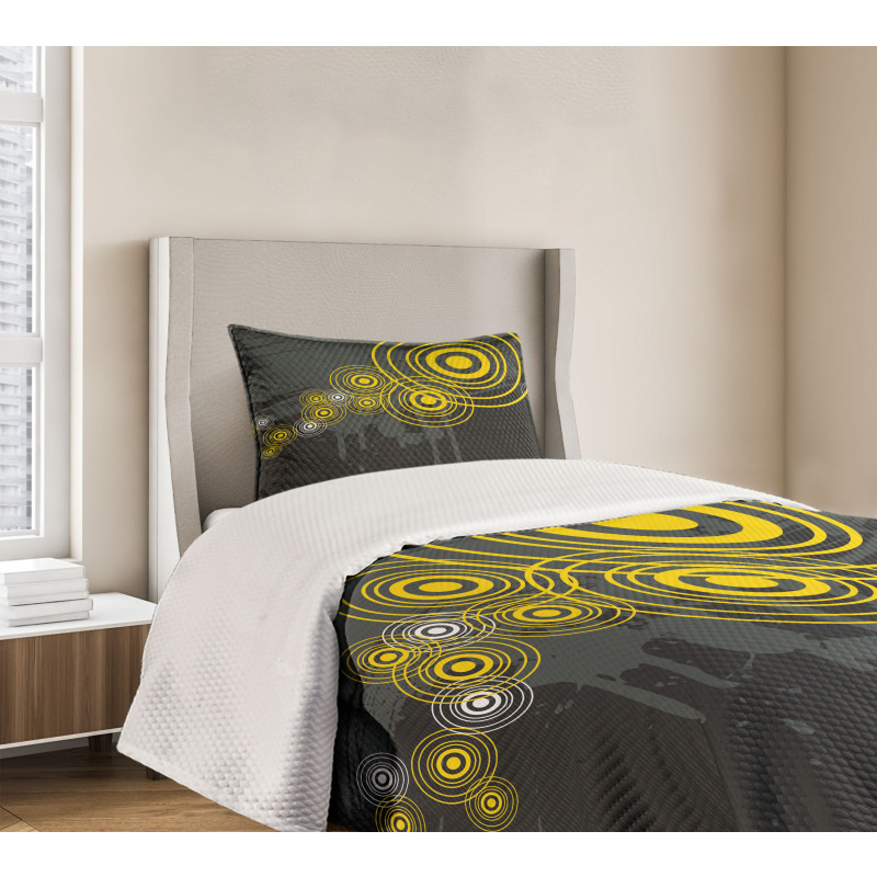 Street Inner Circle Bedspread Set