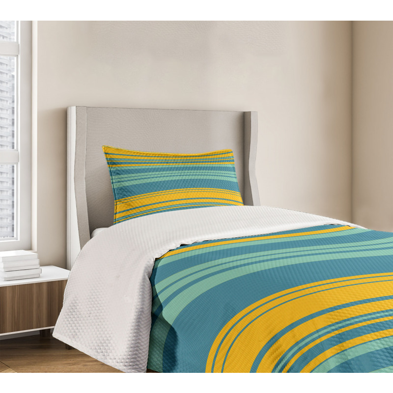 Horizontal Modern Bedspread Set