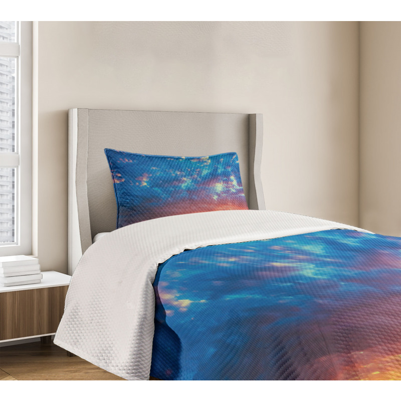 Dramatic Sky Bedspread Set