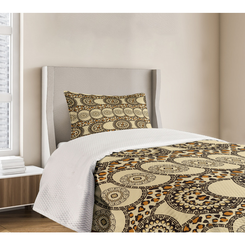 Folk Jungle Animal Boho Bedspread Set